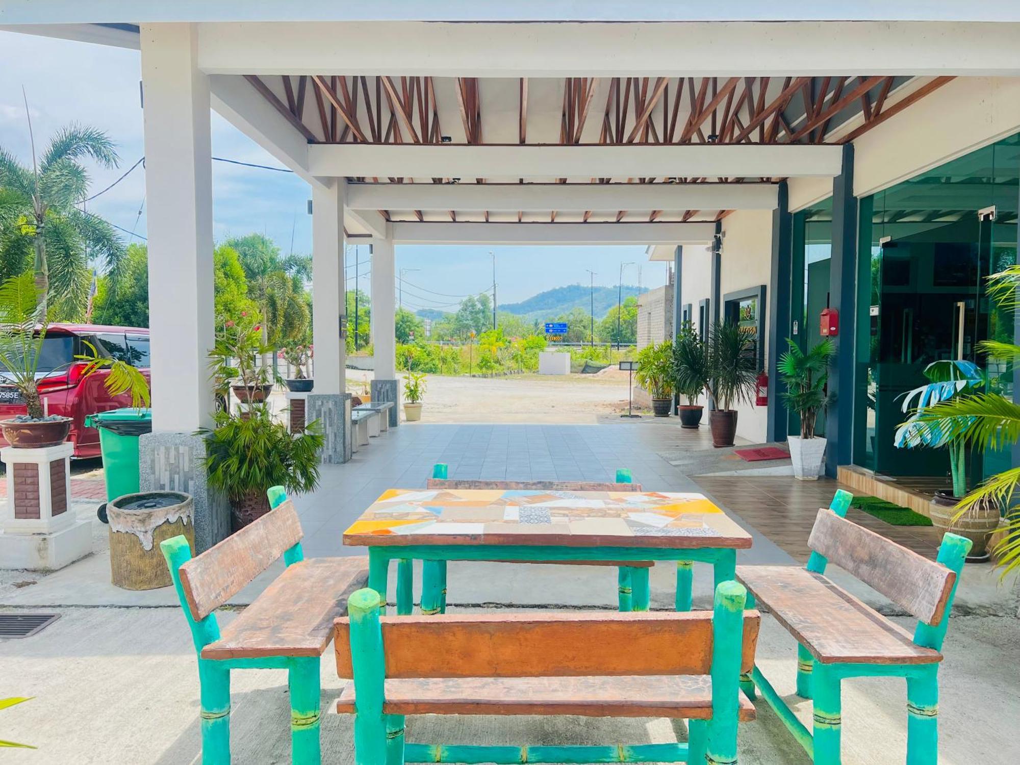Sri Embun Resort Langkawi Pantai Cenang  Exterior photo